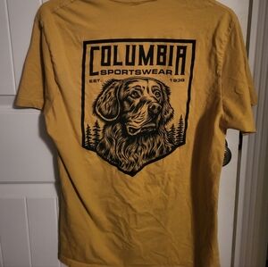 Large Mens Columbia Tee